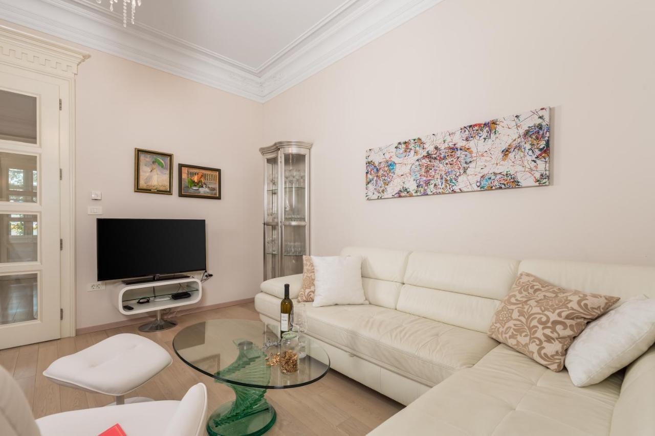 Villa Sokol Apartments Opatija center Buitenkant foto