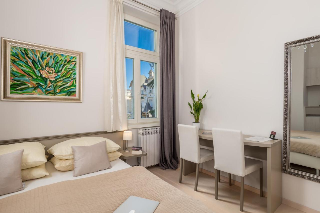 Villa Sokol Apartments Opatija center Buitenkant foto