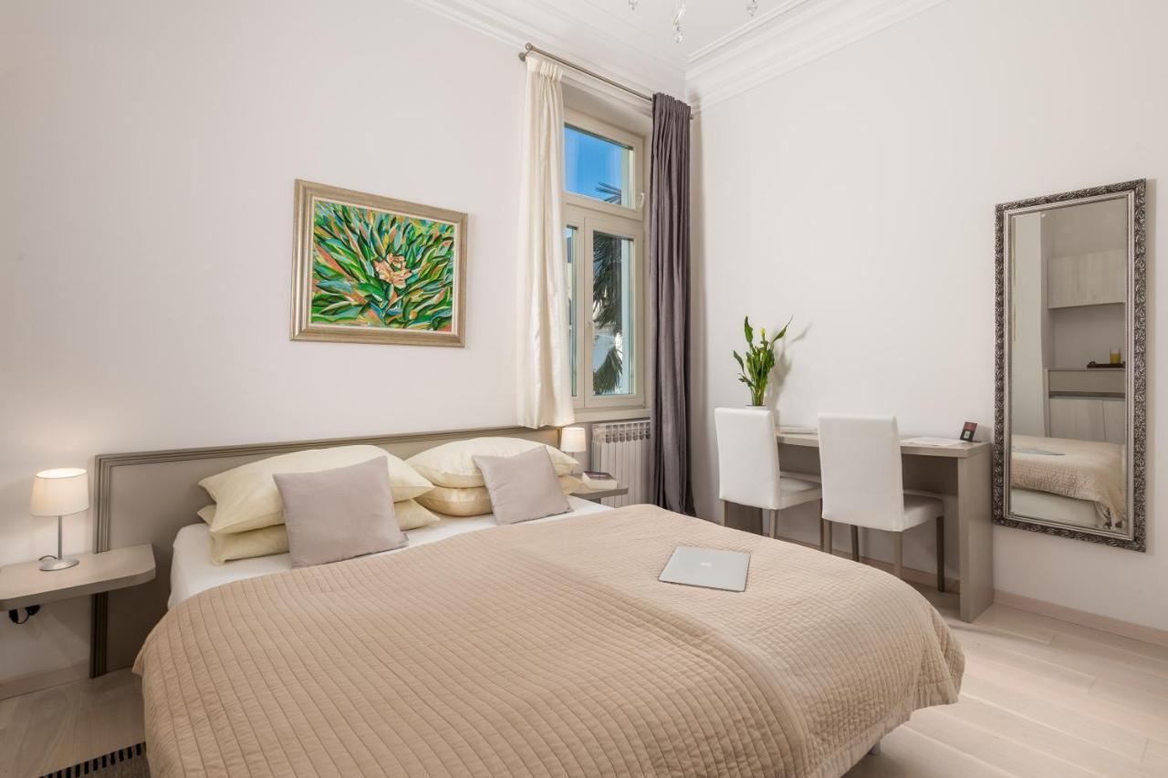 Villa Sokol Apartments Opatija center Buitenkant foto