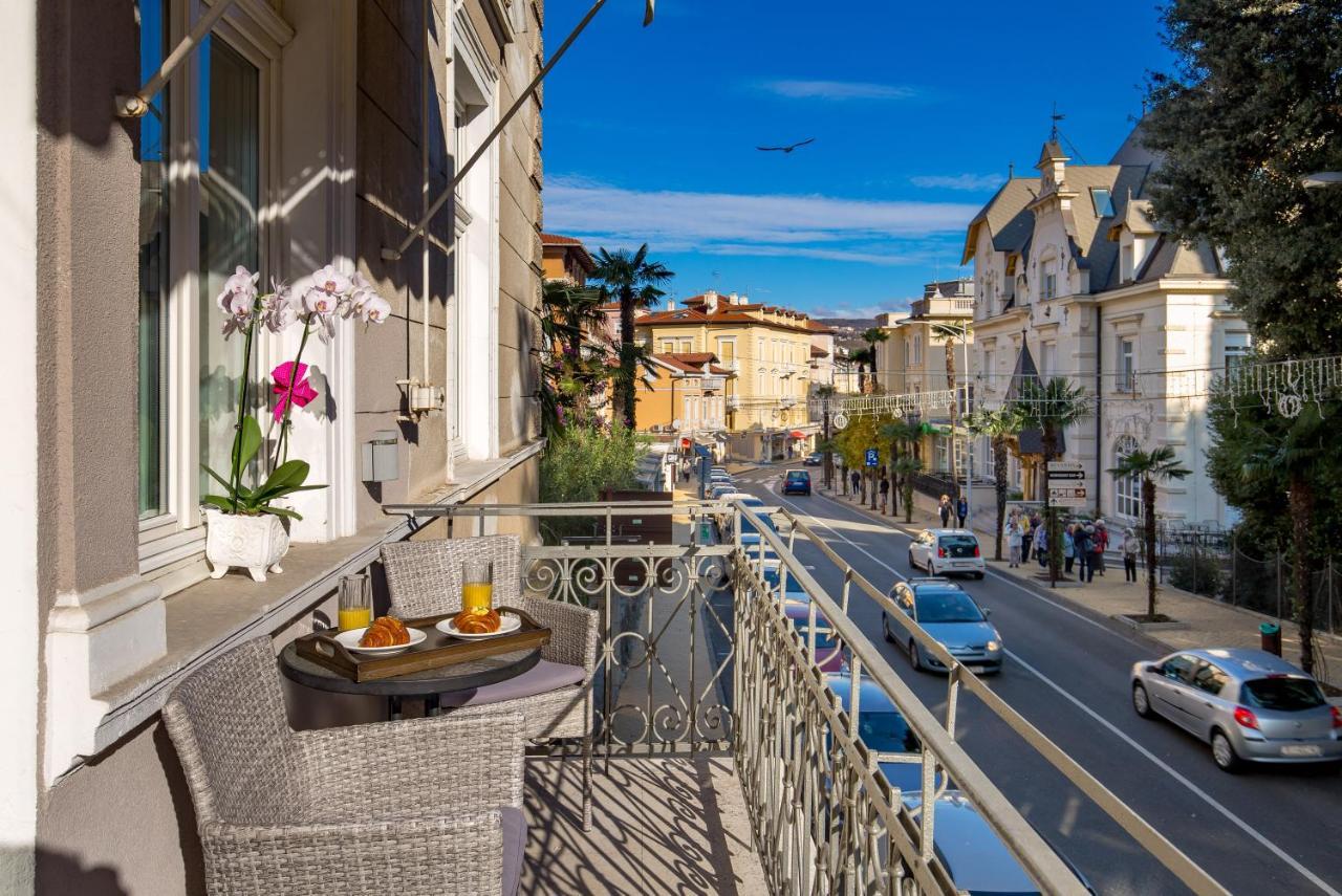Villa Sokol Apartments Opatija center Buitenkant foto