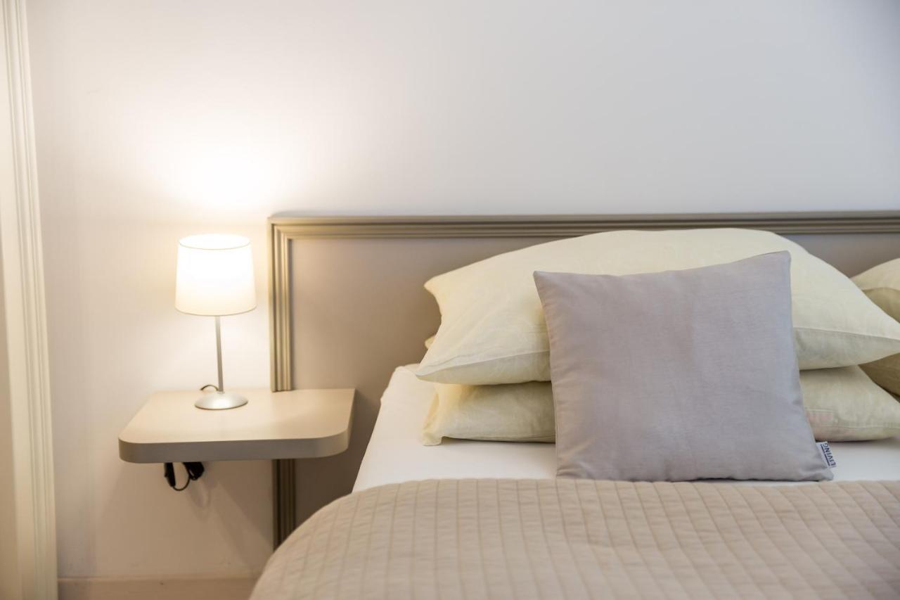 Villa Sokol Apartments Opatija center Buitenkant foto